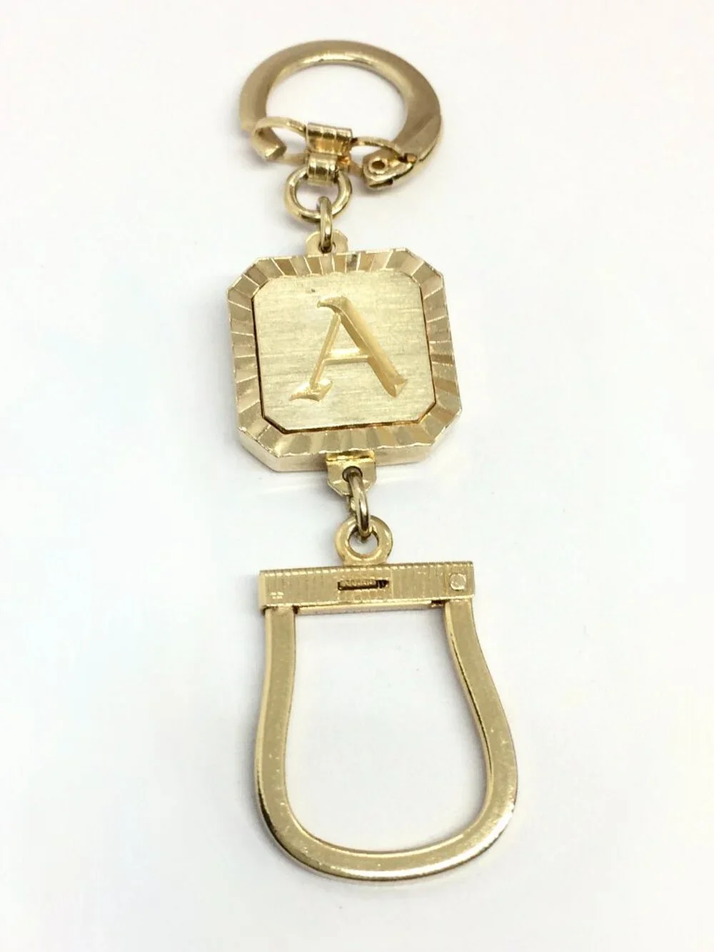 VINTAGE SWANK KEY FOB Gold Tone Detachable Valet Key Holder Initial A